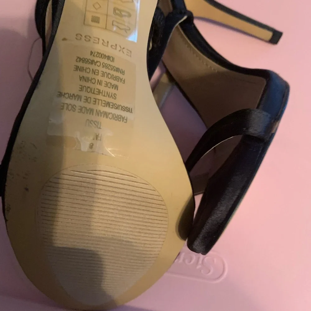 Express Elegant Black Strappy Heels - Picture 6 of 8